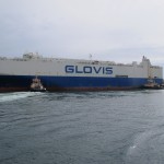 Moving the cargo at Fremantle