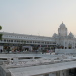 Approach to the Golden Temple, Eastern gate