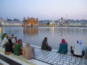 Read more about the article Rites of Man and God in Amritsar