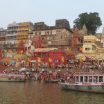 Pilgrims throng the "main" ghat in prayer