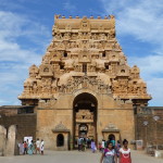 Thanjavur temple sandstone gopura
