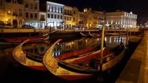 Read more about the article Aveiro: A touch of Venice & a pinch of salt