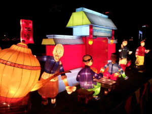 Read more about the article Horsing around at the Auckland Lantern Festival