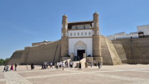 Read more about the article Finding the Unusual in Bukhara